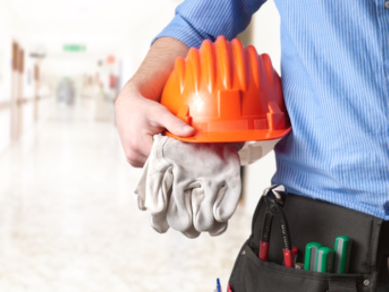 Repair and maintenance of wind turbines